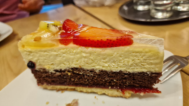 Grajska cesta 3, 4260 Bled