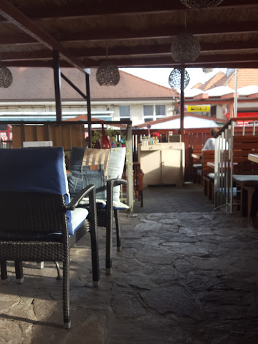 Kavarna Askari - Gastronomija in gostinstvo