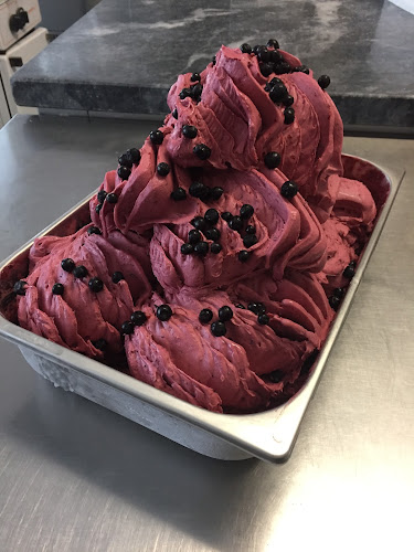 Slaščičarna Center Nevrije Vejseli s.p. - Radlje ob Dravi