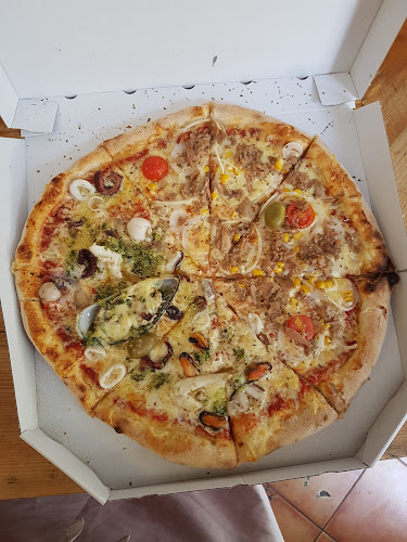 Picerija HITRI - Gastronomija in gostinstvo