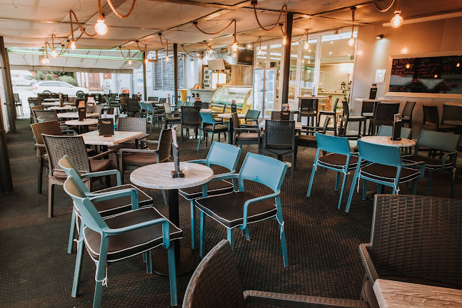 Rondo bar Kranj - Gastronomija in gostinstvo