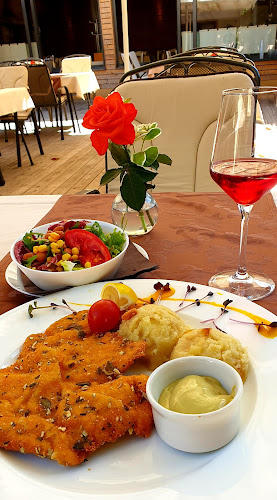 Slovenska cesta 40, 1000 Ljubljana