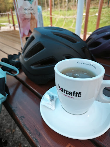 Bar Bazenček - Gastronomija in gostinstvo