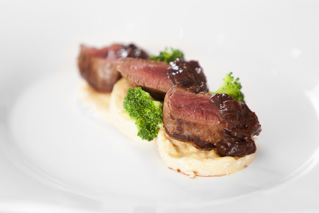 Meringa, kulinarični atelje - Gastronomija in gostinstvo