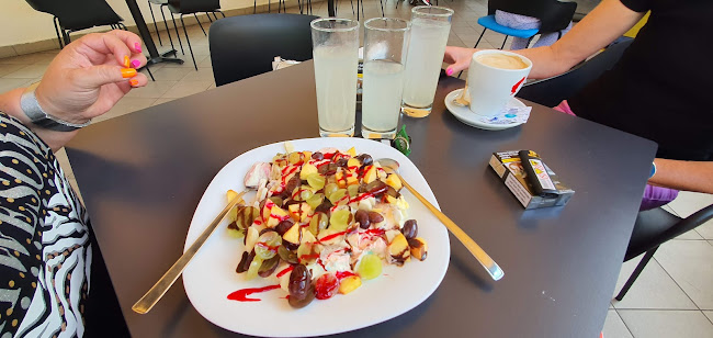 Slaščičarna-Kavarna Hamiti, Hamiti Iljber s.p. - Gastronomija in gostinstvo