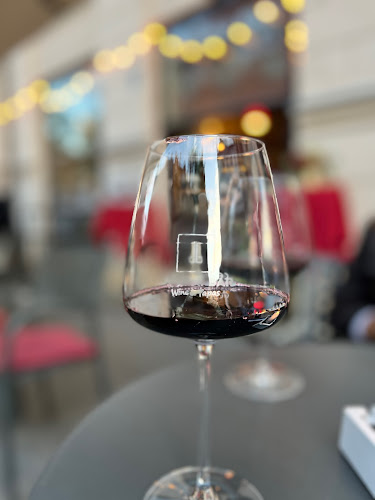 Dvorni Bar - Ljubljana