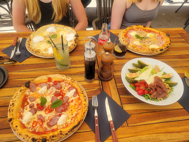 REX pizza, pasta, music - Gastronomija in gostinstvo