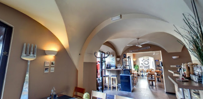 Jurčičev trg 3, 1000 Ljubljana