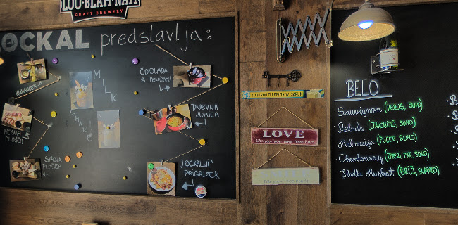 Petkovškovo nabrežje 23, 1000 Ljubljana