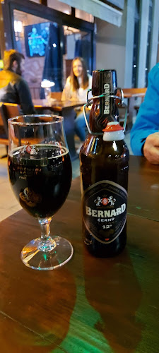 Pub 33 - Gastronomija in gostinstvo