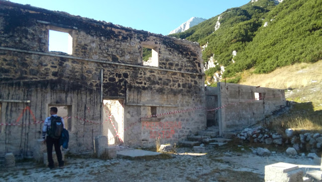 Bar pri Gamsu - Luče