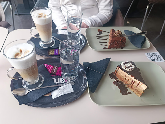 Kavarna in slaščičarna Na trgu - Škofja Loka