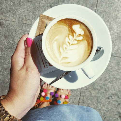 Opinii despre Zamaro Coffee Lounge în Ljubljana - Gastronomija in gostinstvo