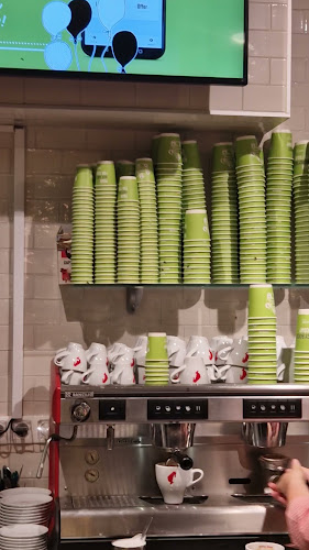 Na Polju 20 A1 Ljubljana - Graz, 2000 Maribor