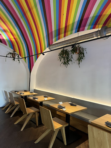 Breg 8, 1000 Ljubljana