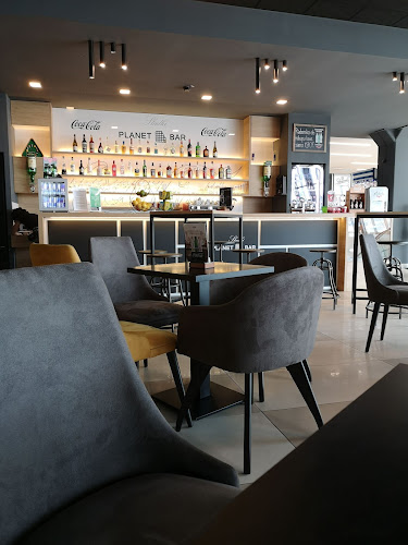 Planet Bar - Gastronomija in gostinstvo