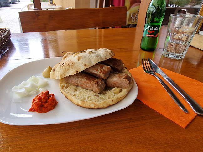 Opinii despre Kajhna Bar restaurant în Bovec - Gastronomija in gostinstvo