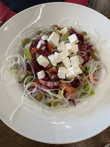 Center Restaurant - Gastronomija in gostinstvo