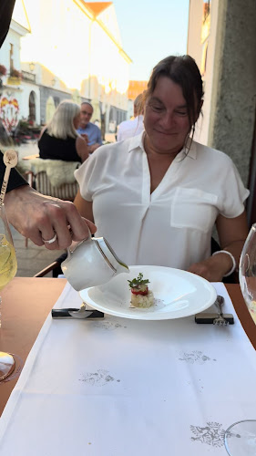 Opinii despre Hiša Linhart, Restaurant & Hotel în Radovljica - Gastronomija in gostinstvo