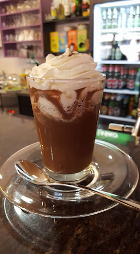 Okrepčevalnica Trimček - Gastronomija in gostinstvo