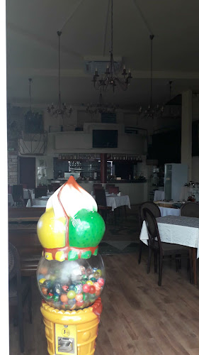 Opinii despre PiranArt Restaurant, Gelateria & Caffeteria în Piran - Gastronomija in gostinstvo