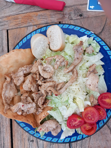 Joe Peña’s - Gastronomija in gostinstvo