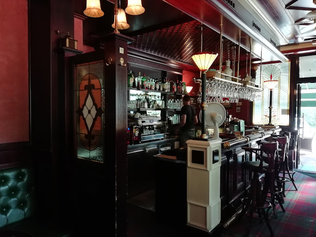 Dnevni bar in storitve "Pierrot Pub" Ameršek Peter s.p. - Gastronomija in gostinstvo