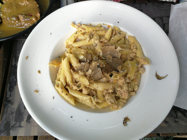 Opinii despre Slovenska Hiša - Figovec în Ljubljana - Gastronomija in gostinstvo