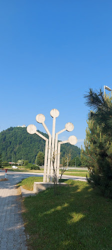 Kavarna Zlato polje - Gastronomija in gostinstvo