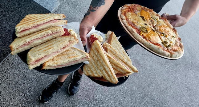 Opinii despre No Limits, Nina Ovčjak s.p. PE Nula bar in Slaščičarna Sladek dotik în Šoštanj - Gastronomija in gostinstvo