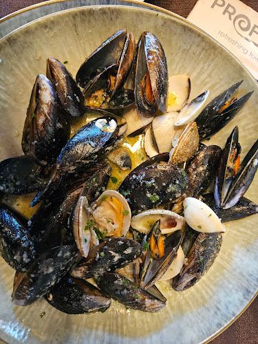 Opinii despre Gostilna Kraški rob în Črni Kal - Gastronomija in gostinstvo