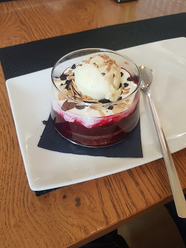 Comentarii opinii despre Gostilna In Pizzeria Pr Hladet Marko Jerlah S.P.