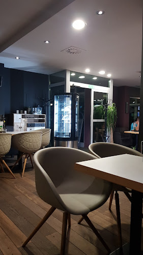 Kavarna &lounge& restaurant Ploj - Gastronomija in gostinstvo