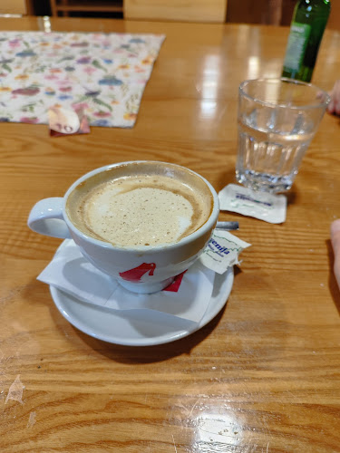 Za Kalvarijo 10, 2000 Maribor