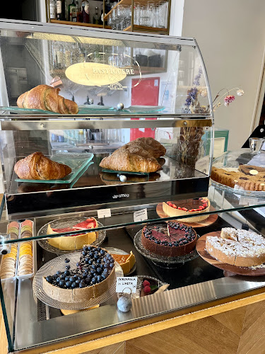 Grajski vrt ART&DECO CAFÉ