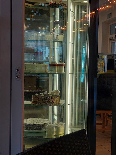 Pri Mostu - Gastronomija in gostinstvo