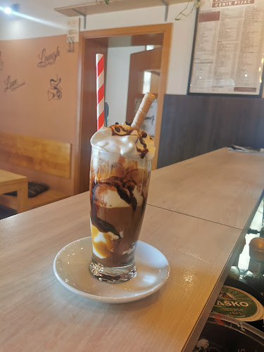 Dnevni bar forum 40, Mihela Zupanc s.p - Gastronomija in gostinstvo