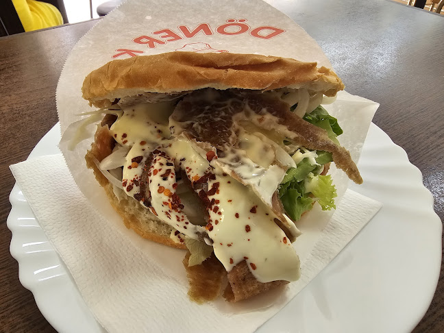 Okrepčevalnica Burek - Gastronomija in gostinstvo