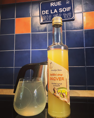 Opinii despre Horacij prodajalna & kavarna în Mengeš - Gastronomija in gostinstvo