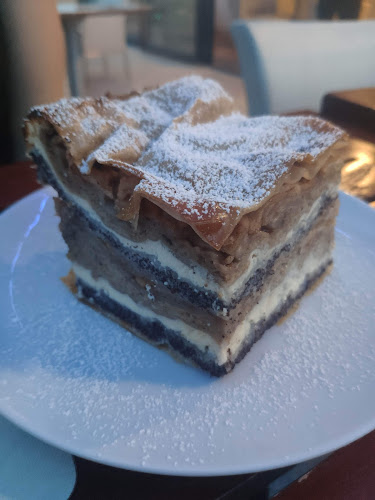 Comentarii opinii despre Cafe Nebotičnik