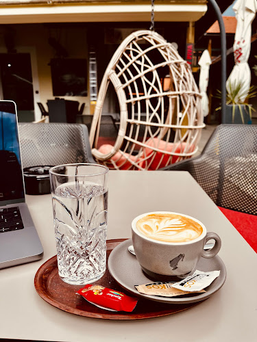 Opinii despre Kavarna Črni Kos în Zreče - Gastronomija in gostinstvo