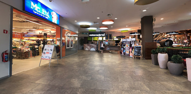 Opinii despre Borut Černič s.p. Barrocco kavarna în Kranj - Gastronomija in gostinstvo