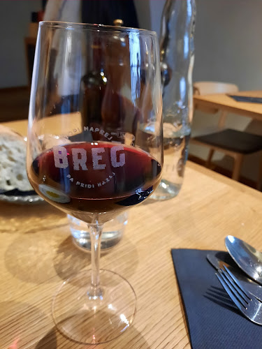 Restavracija Breg - Gastronomija in gostinstvo
