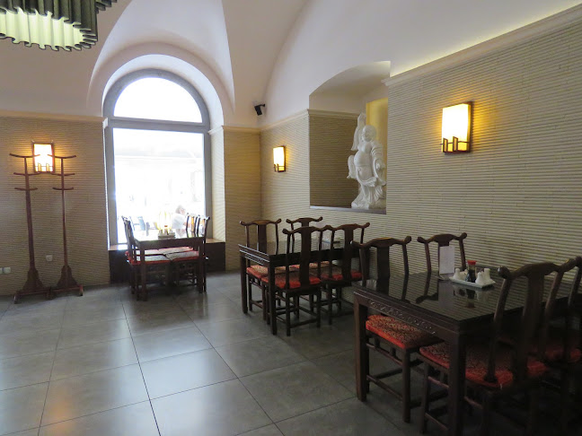 Kongresni trg 3, 1000 Ljubljana