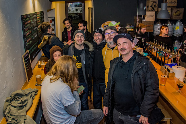 Ghetto Something - Gastronomija in gostinstvo