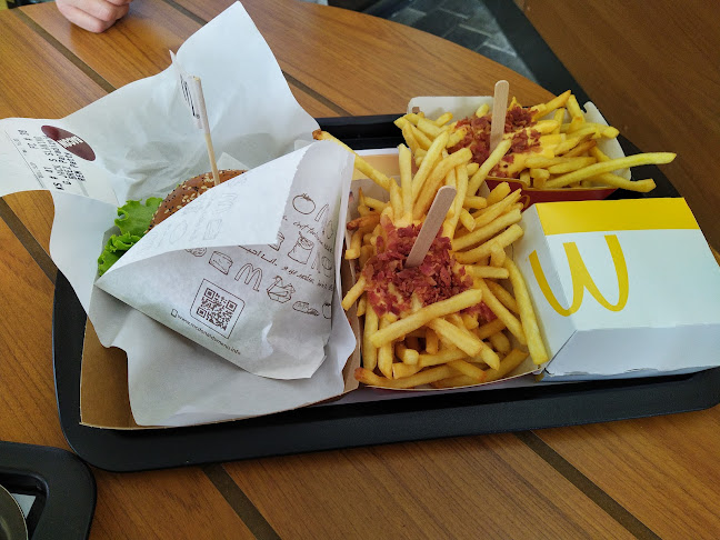 McDonald's Petrol Maribor - Gastronomija in gostinstvo