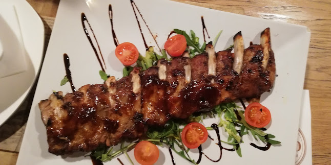 Gold pub Radlje - Gastronomija in gostinstvo