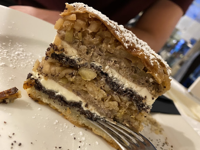 Opinii despre Gujžina - Slovenska kulinarika na vegetarijansko veganski način în Ljubljana - Gastronomija in gostinstvo