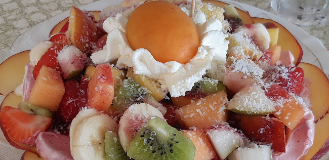 Morski val - Gastronomija in gostinstvo