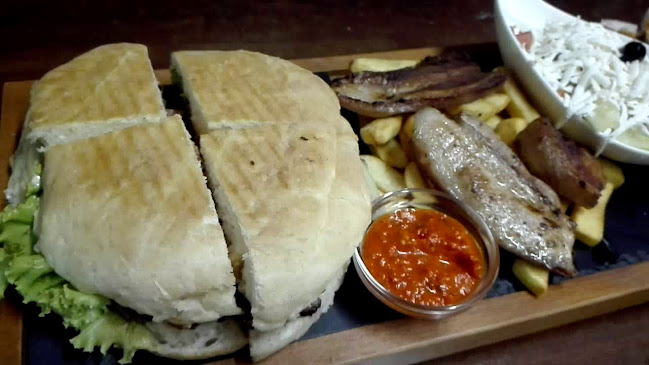 Serminček Bar & Grill Koper - Gastronomija in gostinstvo